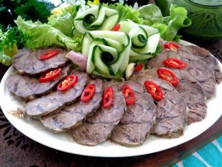 Bắp bò ngâm mắm