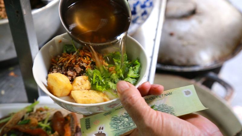 Bánh Đúc, Miến Trộn - Lê Ngọc Hân ở Hà Nội | Foody.vn