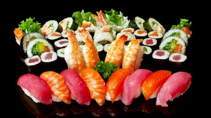 the sushi club món ăn